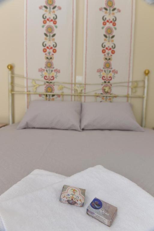 Oisyra Boutique Suites Ερμούπολη Εξωτερικό φωτογραφία